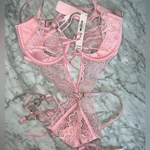 NWT Victoria secret lace heart charm bodysuit